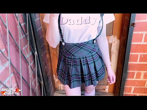 ❤️ Studentessa succhia il suo cazzo profondamente e scopa invece delle lezioni ️❌ Porno russoal it.passionfeverspot.ru ️❤