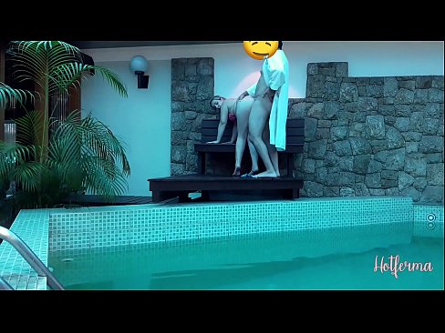 ❤️ Il capo invita la cameriera alla piscina, ma non poteva resistere a un caldo ️❌ Porno russoal it.passionfeverspot.ru ️❤